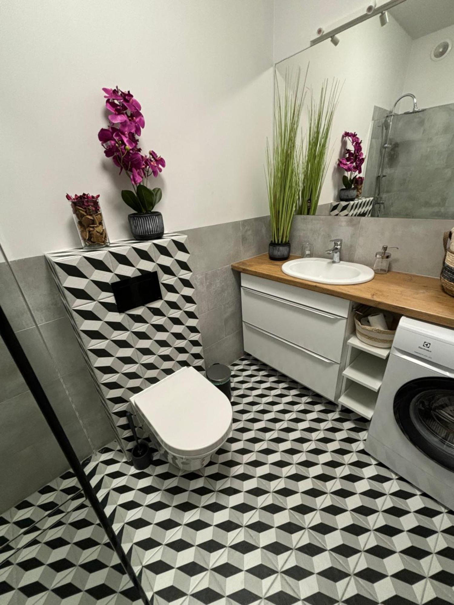 Garbary Old Town Lux Apartment 106, Self Check-In 24H, Free Parking Poznań Buitenkant foto